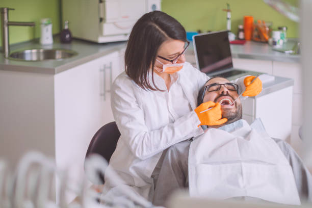 Best Emergency Dental Extractions in Lake Lotawana, MO